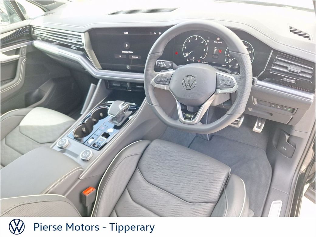 2026 Volkswagen Touareg