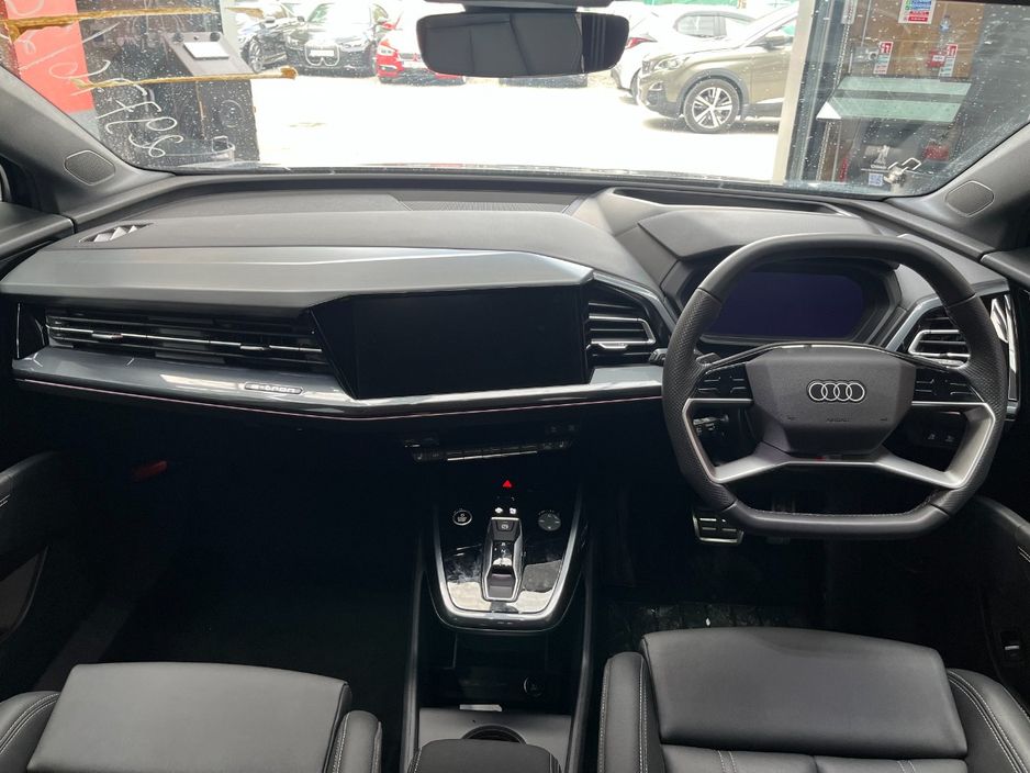 2025 Audi Q4 e-tron