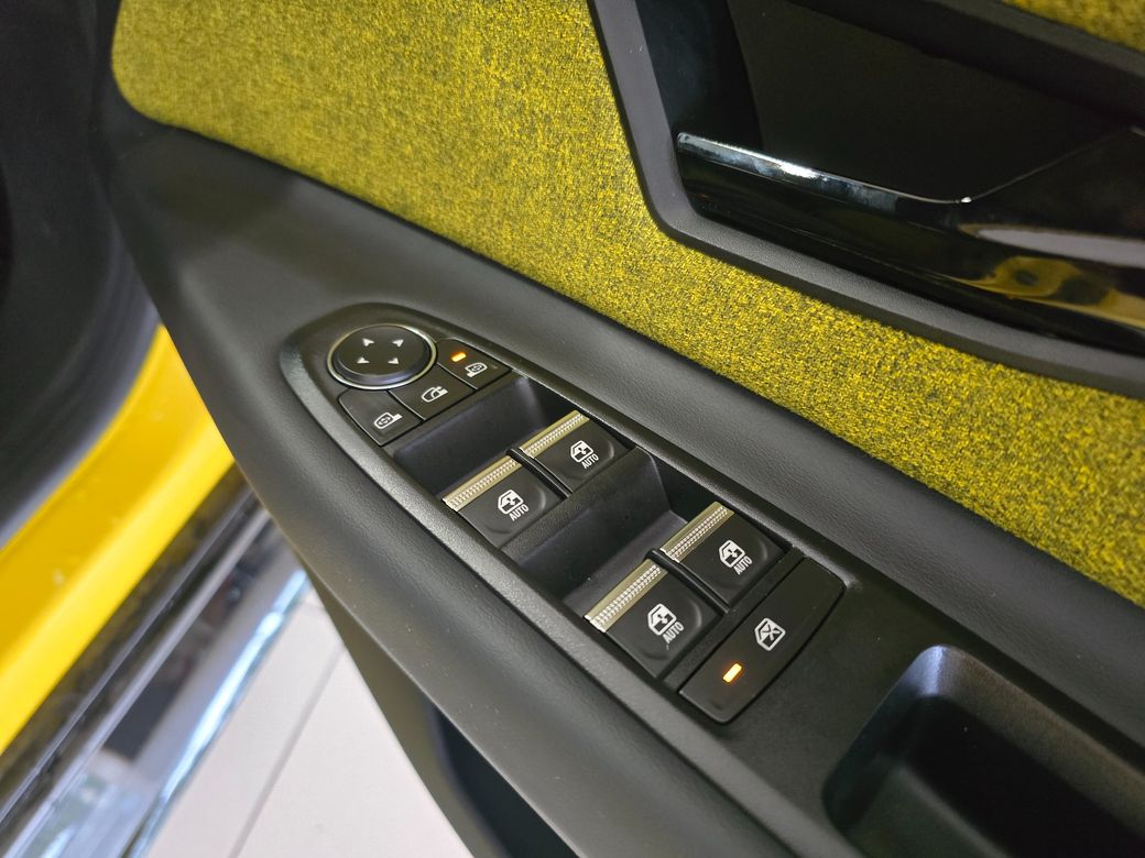 2025 Renault 5