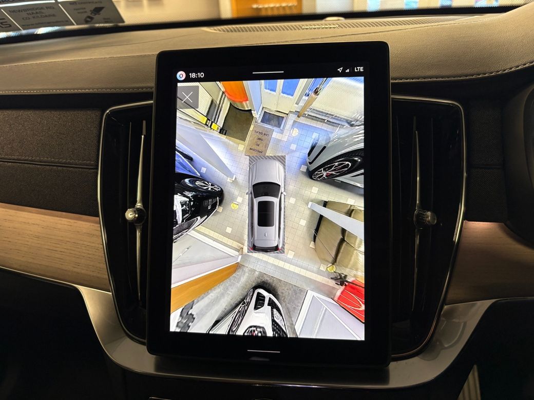2025 Volvo XC90