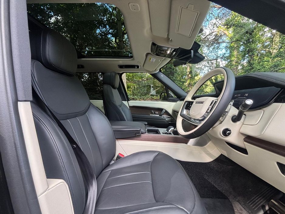 2025 Land Rover Range Rover