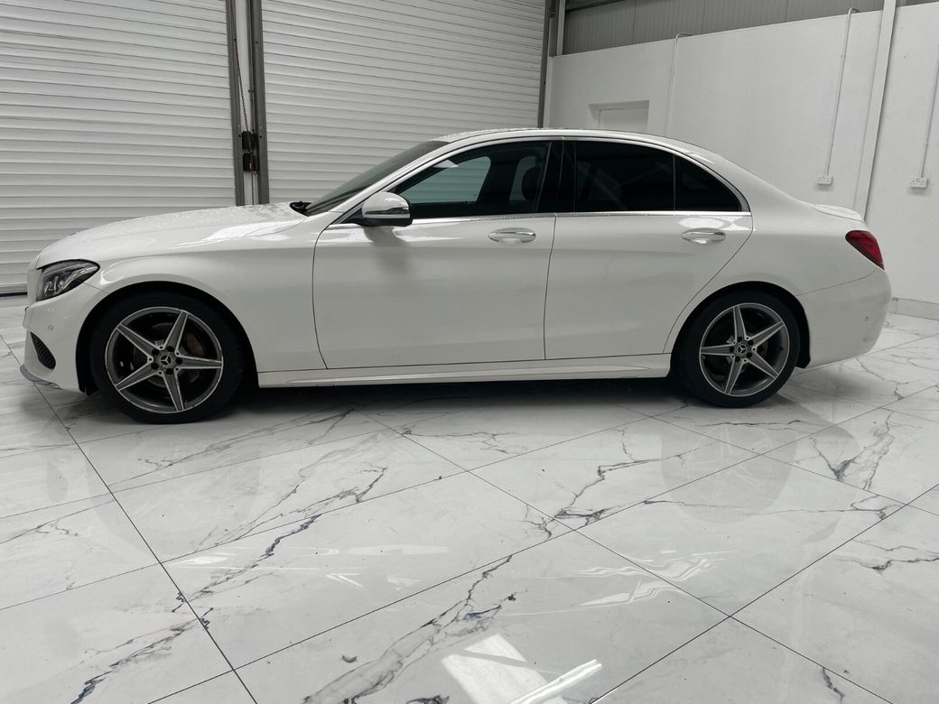2018 Mercedes-Benz 220