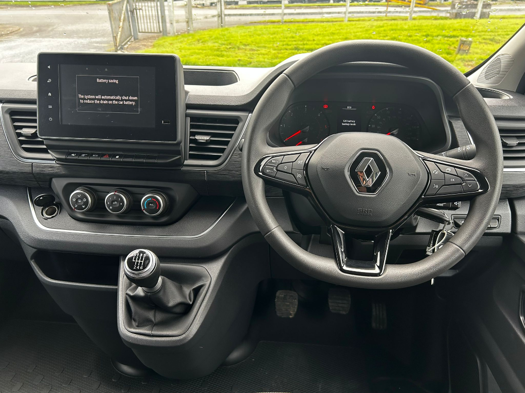 2025 Renault Trafic