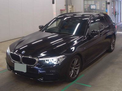 2020 BMW 523