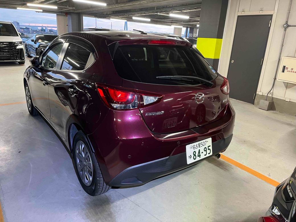 2018 Mazda Demio