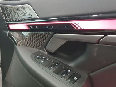 2025 BMW i5