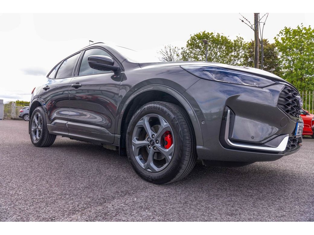 2025 Ford Kuga