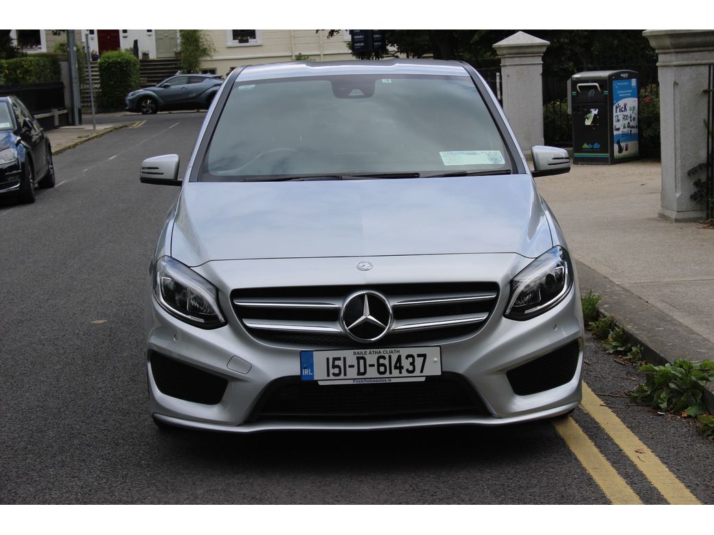 2015 Mercedes-Benz B 180