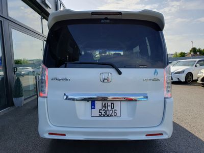 2014 Honda Stepwagon