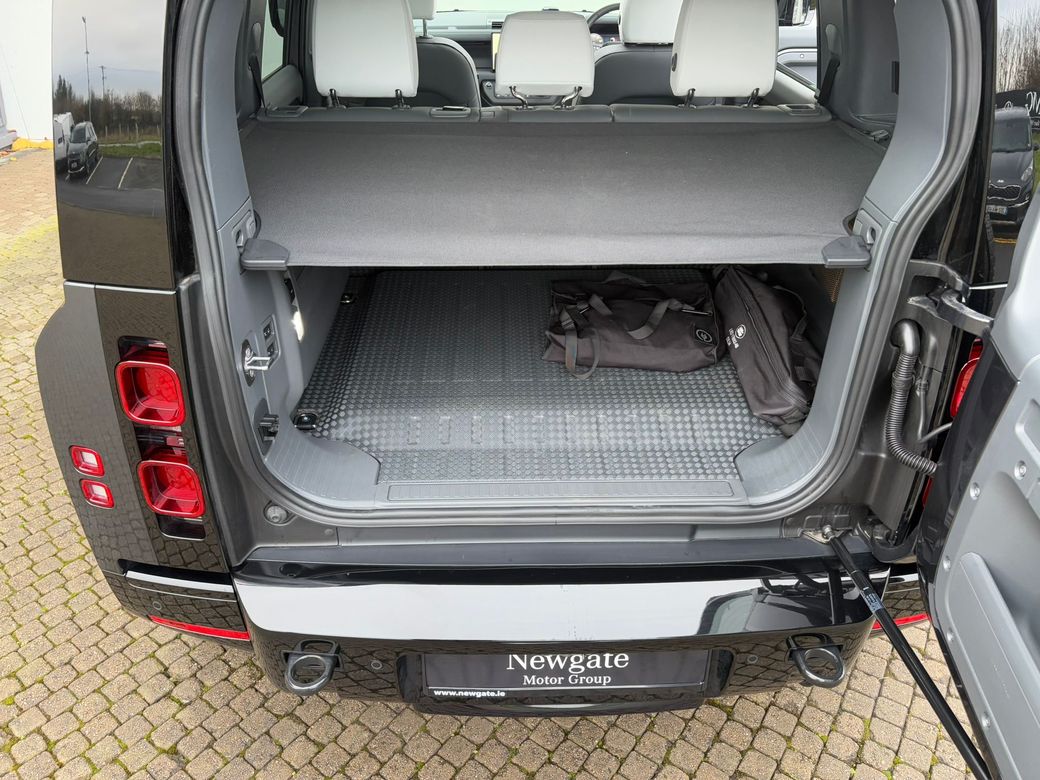 2025 Land Rover Defender