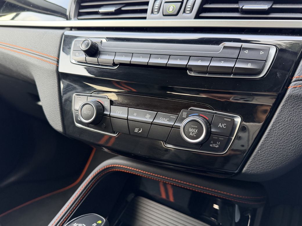 2022 BMW X1