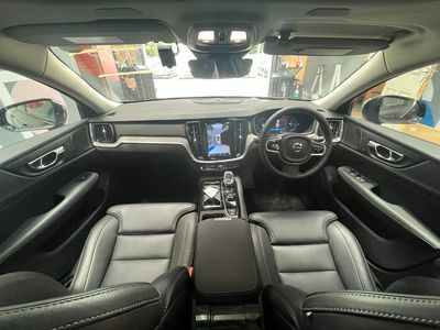 2023 Volvo V60