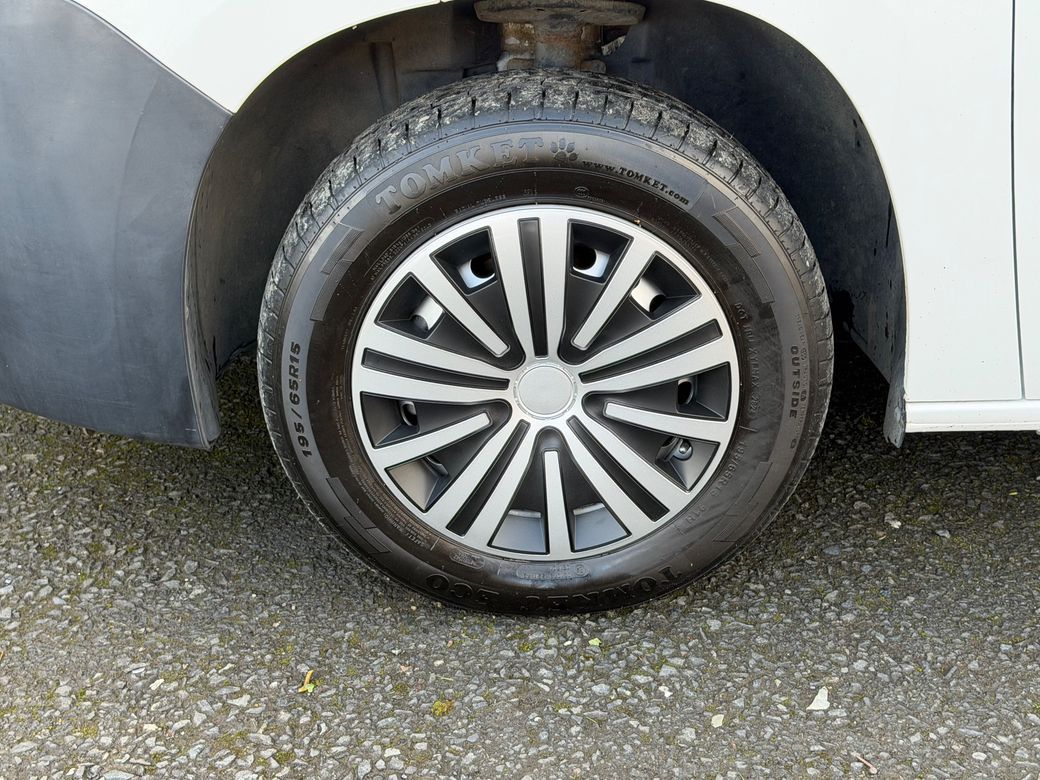 2019 Peugeot Partner