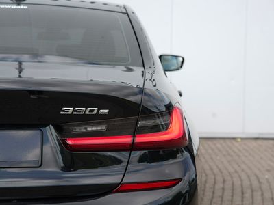 2022 BMW 330