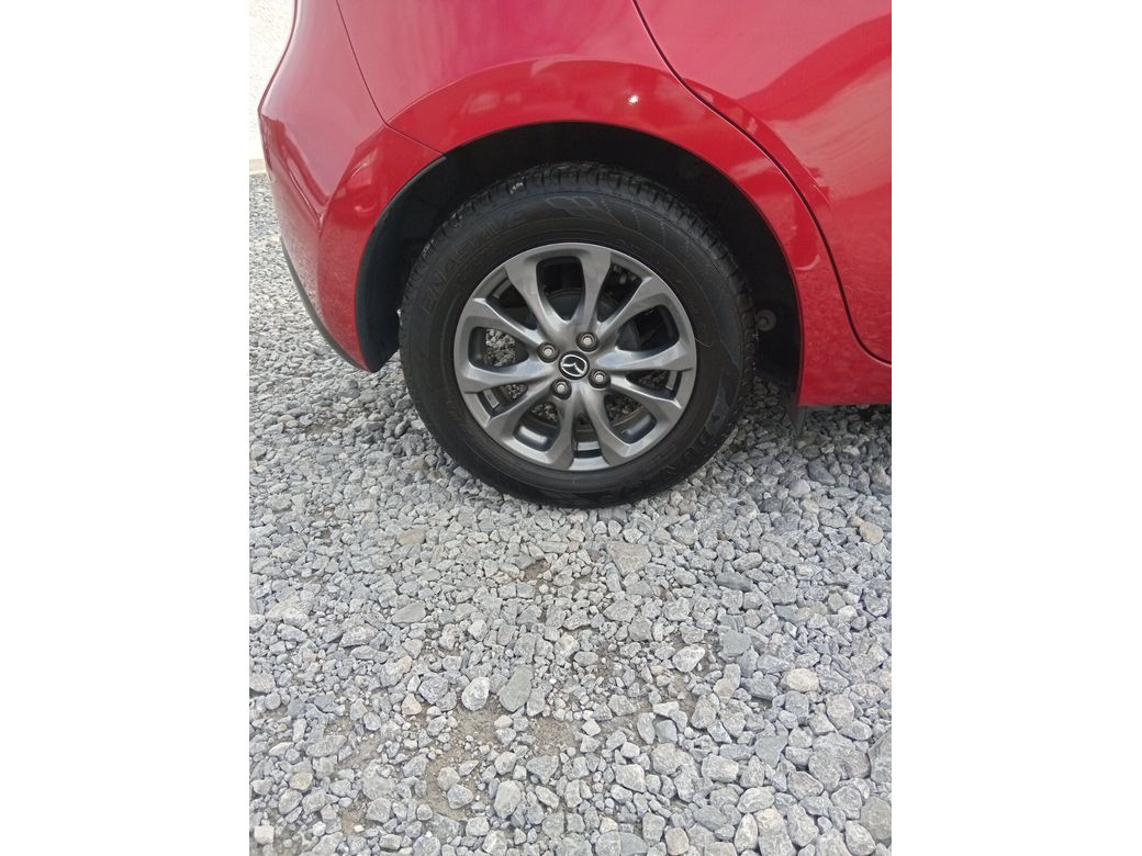 2017 Mazda Demio