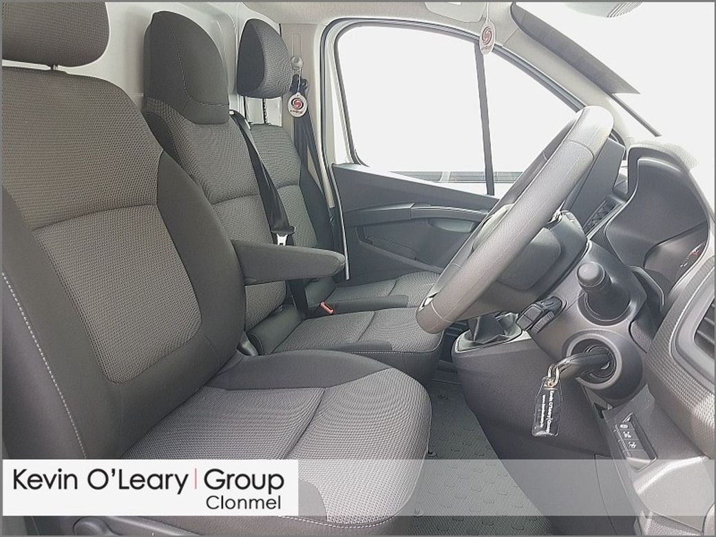 2025 Renault Trafic