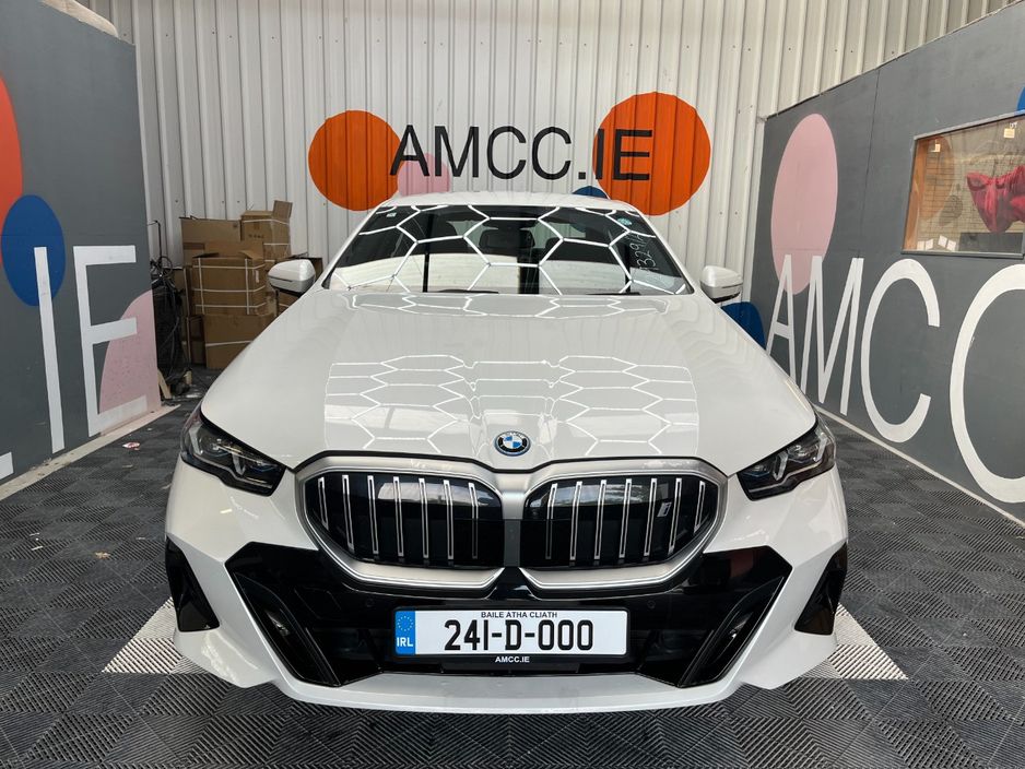 2024 BMW i5