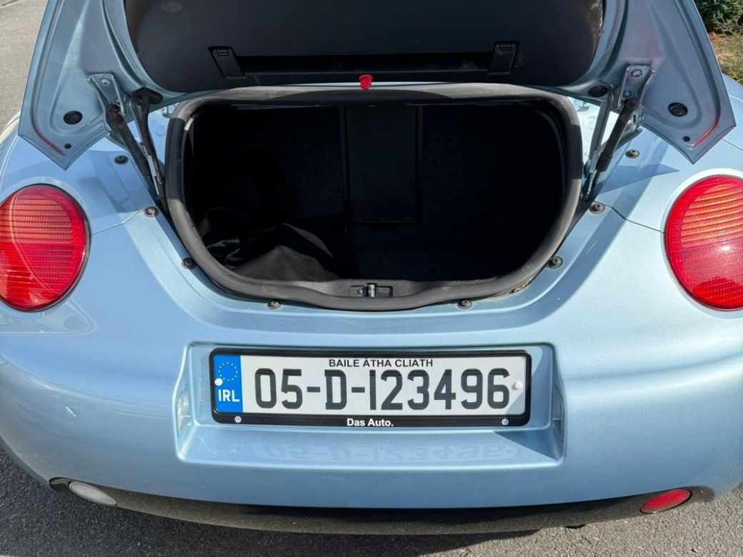 2005 Volkswagen Beetle
