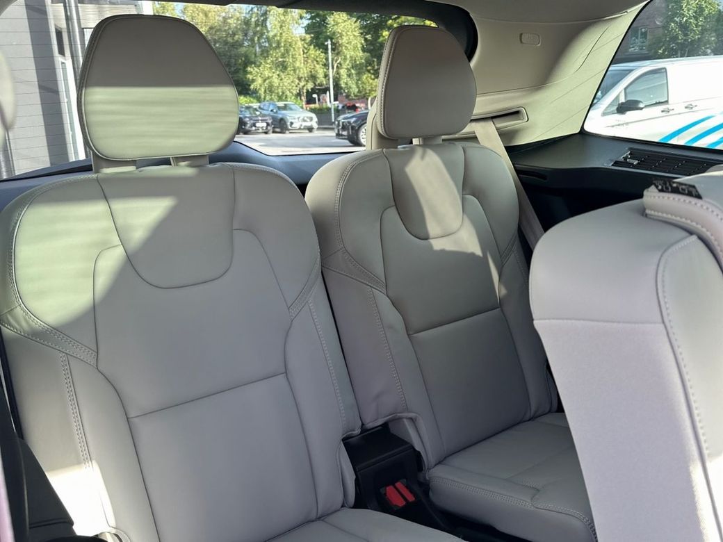 2026 Volvo XC90