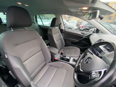 2016 Volkswagen Golf