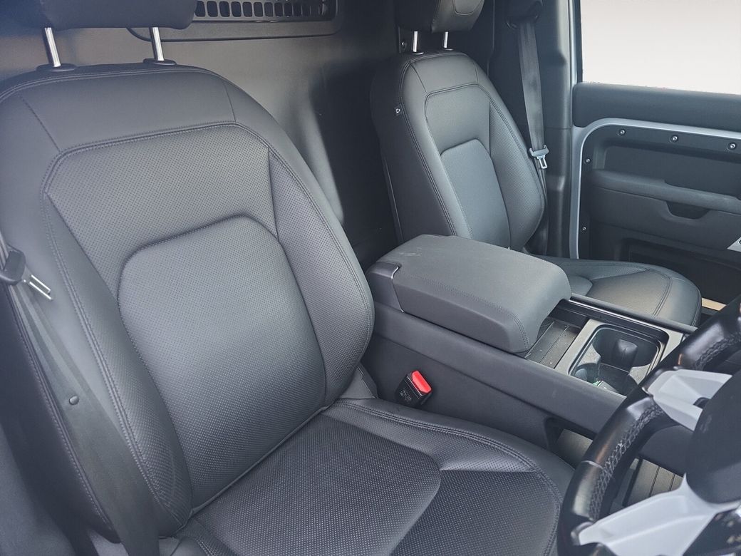 2022 Land Rover Defender