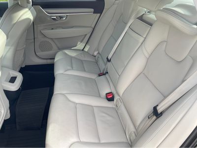 2019 Volvo S90
