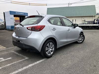 2018 Mazda Demio