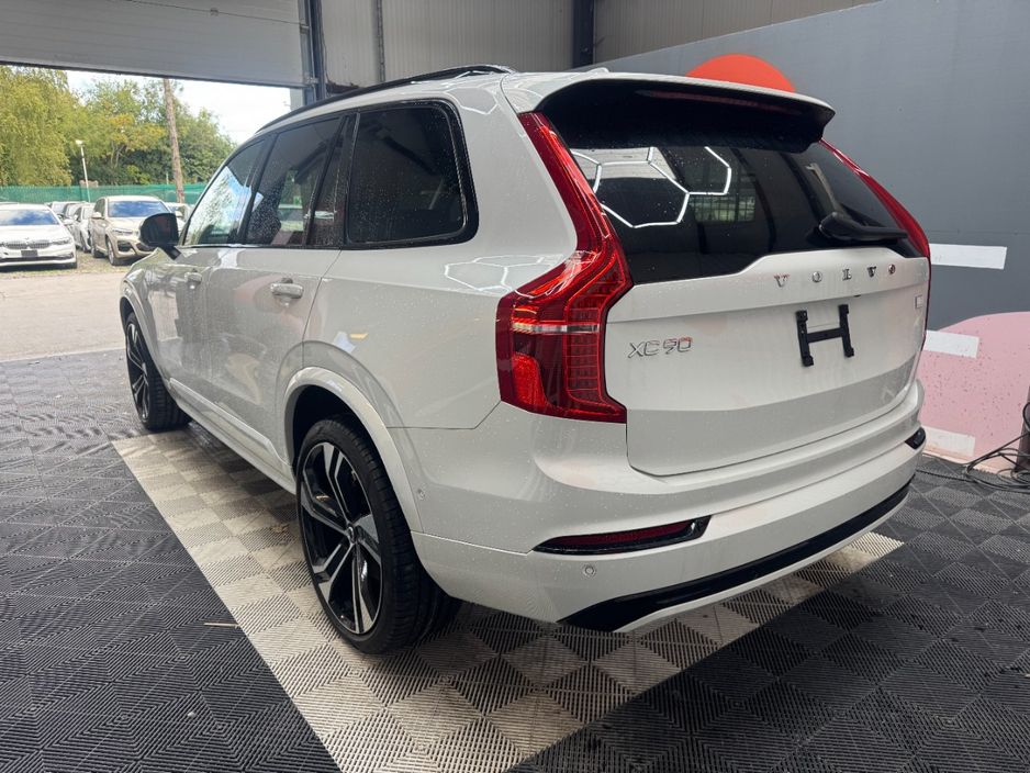 2023 Volvo XC90