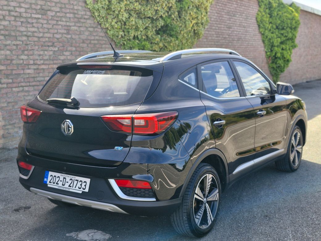 2020 MG ZS