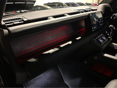 2025 Land Rover Defender