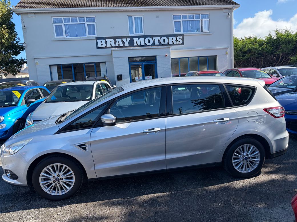 2016 Ford S-Max
