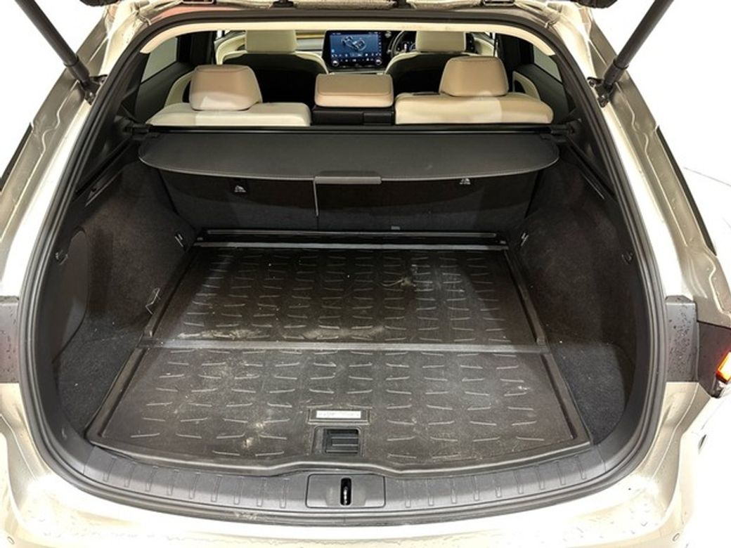 2023 Lexus RX450h+