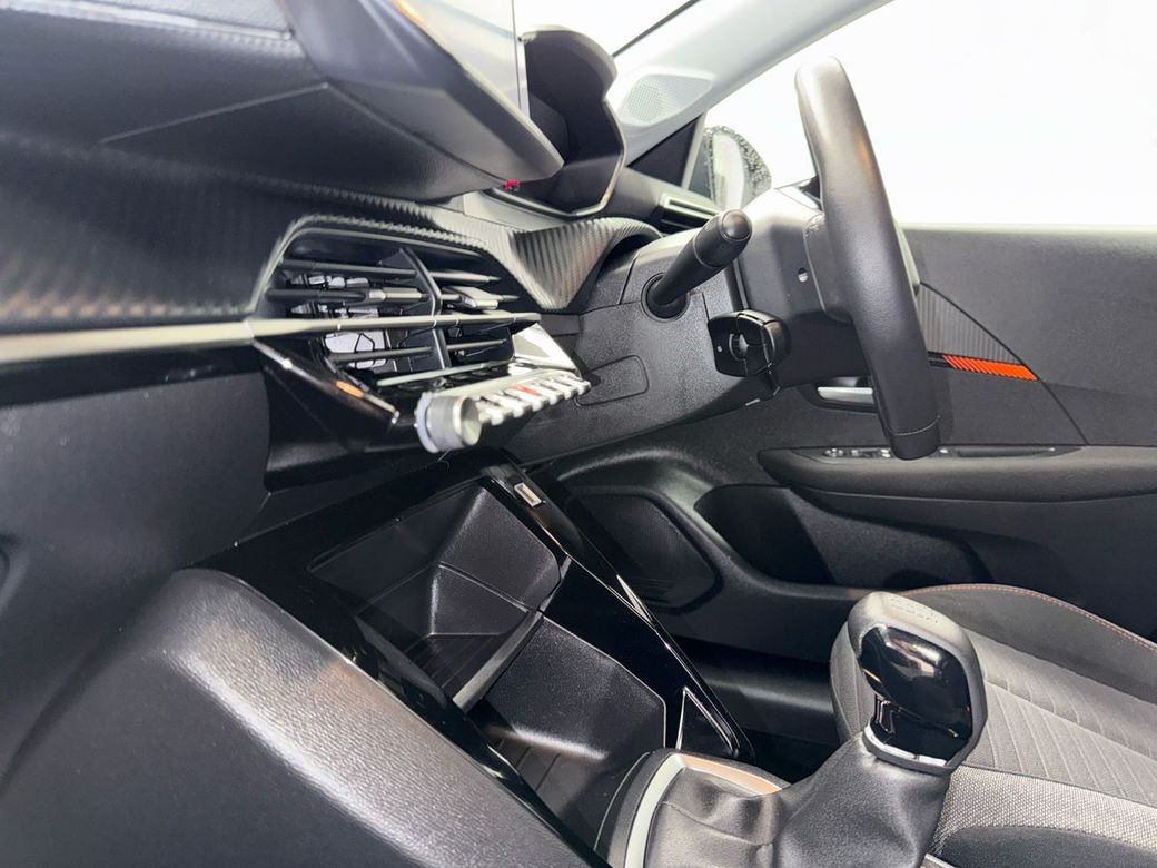 2023 Peugeot 208