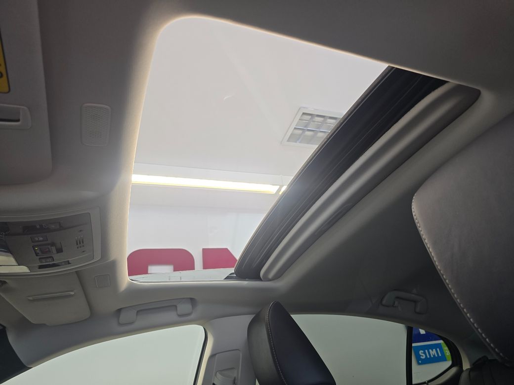 2023 Lexus ES 300h