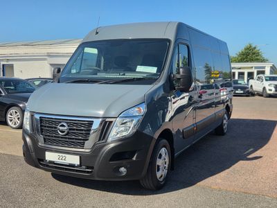 2022 Nissan Interstar