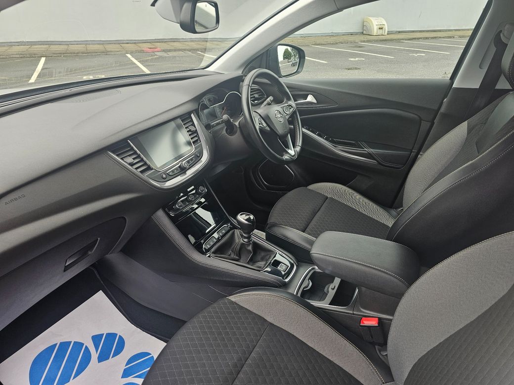 2021 Opel Grandland X