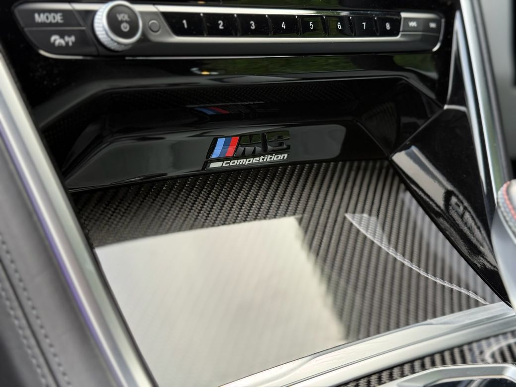 2020 BMW M8