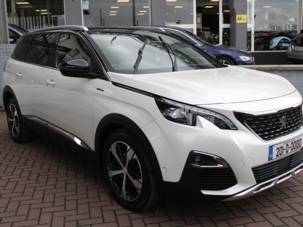 2020 Peugeot 5008