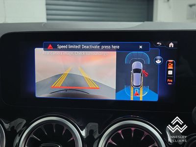 2025 Mercedes-Benz EQA