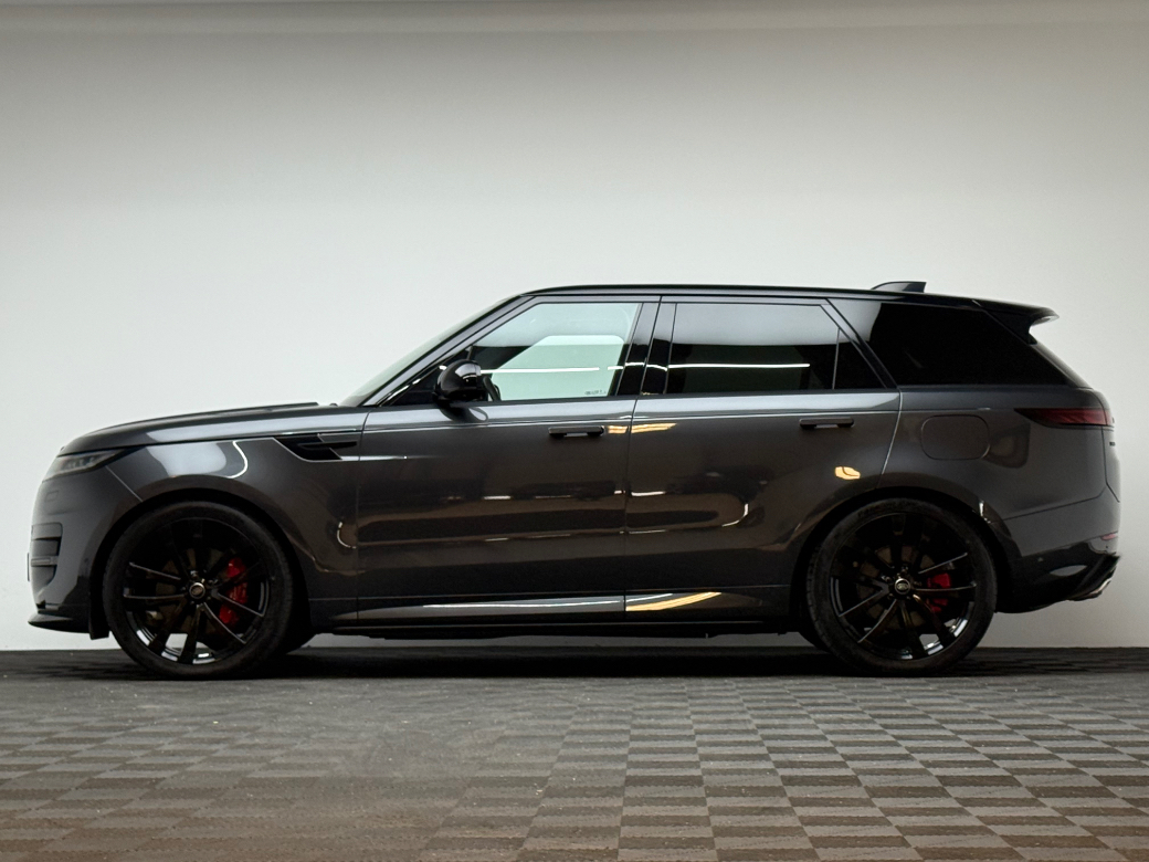 2025 Land Rover Range Rover Sport