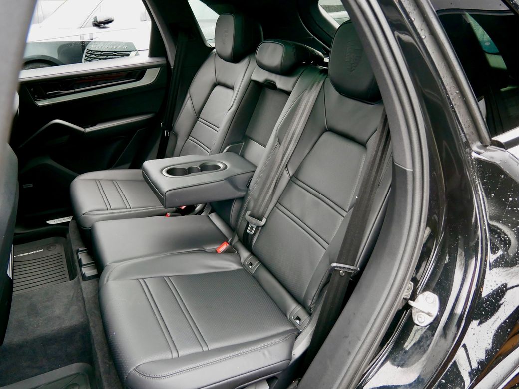 2025 Porsche Cayenne