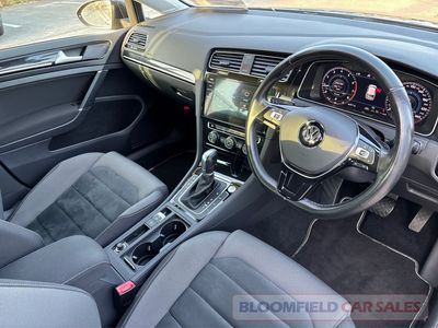2017 Volkswagen Golf