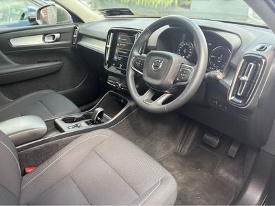 2021 Volvo XC40