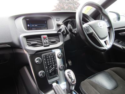 2013 Volvo V40