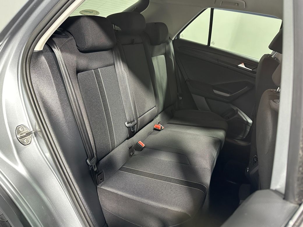 2025 Volkswagen T-Roc