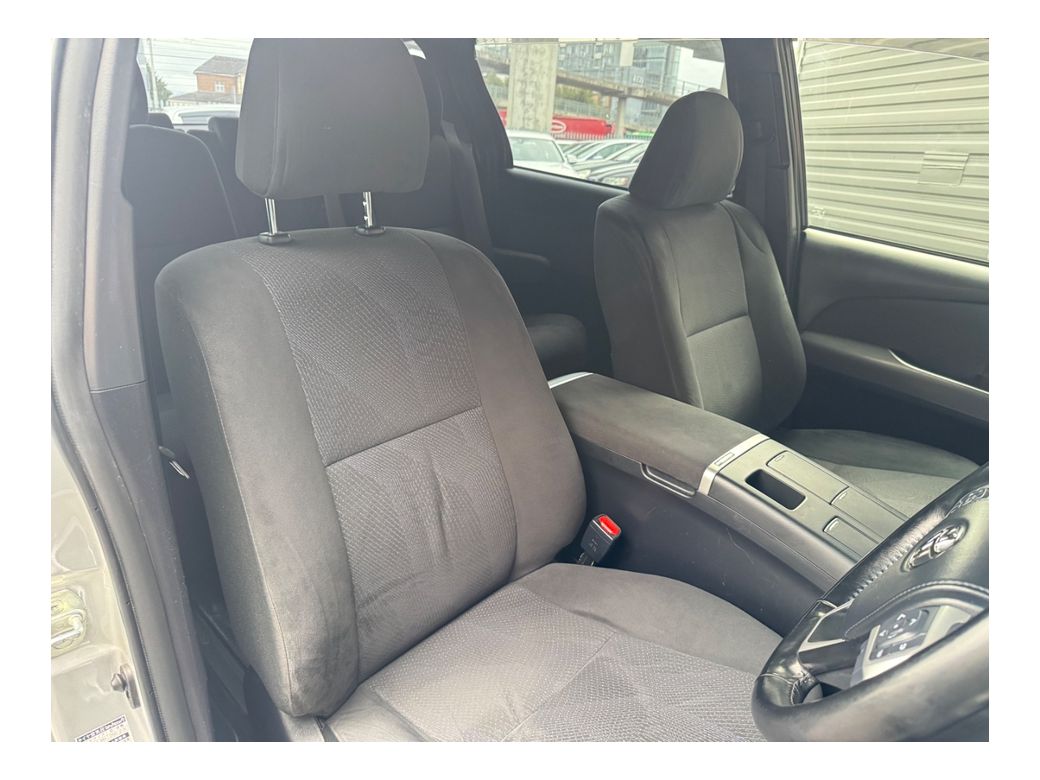 2018 Toyota Estima
