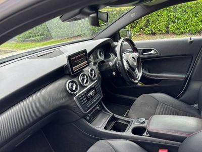 2014 Mercedes-Benz A 180