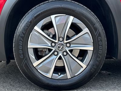 2023 Lexus UX 250H