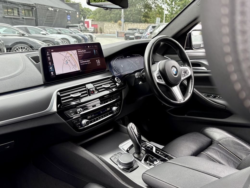 2021 BMW 5 Series