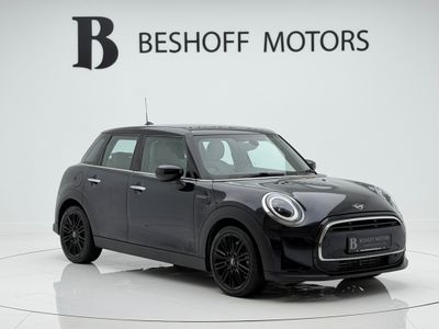 2022 Mini Hatch